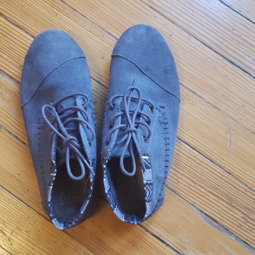 Toms suede shoes - Picture 6 of 7